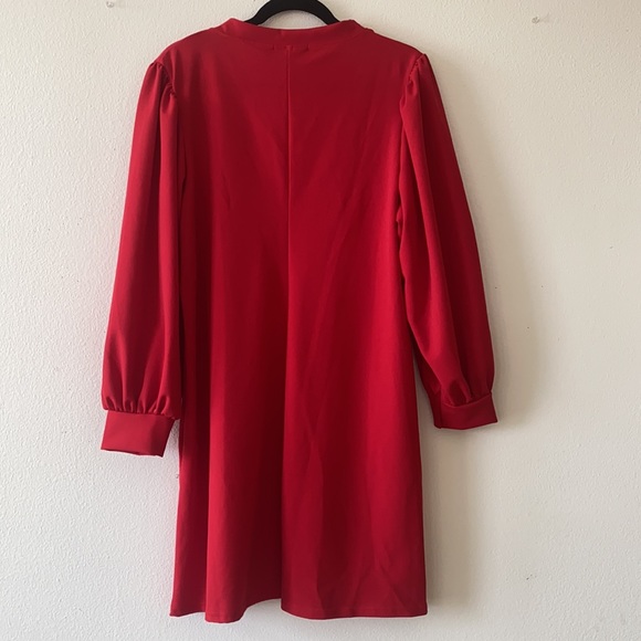 ❤️QUIZ DRESS❤️ - Picture 2 of 2